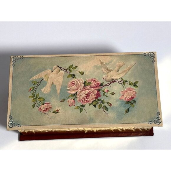 Victorian Trading Co. Sculpted  Scented Guest Soap Dove Set‎ In Decorative Box - Picture 11 of 12